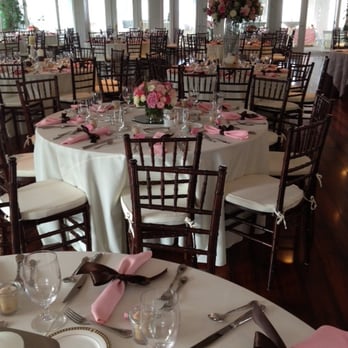 Silver Swan Bayside - Pretty in Pink - Venues & Event Spaces Near Me - Stevensville, Maryland Silver Swan Bayside - Pretty in Pink - Venues & Event Spaces Near Me - Stevensville, Maryland