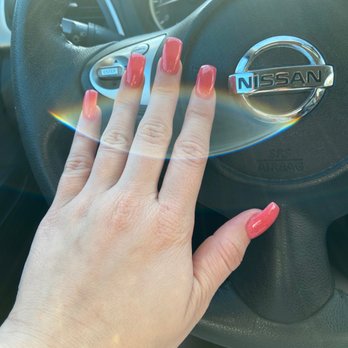 Kelly Nails & Spa - Love this nail place. Been coming here for 10 years now :) - Eyelash Service Near Me - Rialto, California