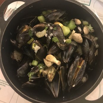 Léon de Bruxelles - Belgian Near Me - Paris, 75 Léon de Bruxelles - Belgian Near Me - Paris, 75