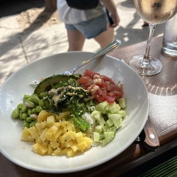 Joe’s on Newbury - Poke bowl - American Near Me - Boston, Massachusetts