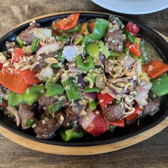 Anh Restaurant & Bar - Shaken Beef - Vietnamese Near Me - Richmond, California Anh Restaurant & Bar - Shaken Beef - Vietnamese Near Me - Richmond, California