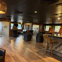 Lounge On Main