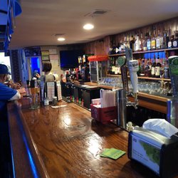 Yongs Delta Tavern - Bar