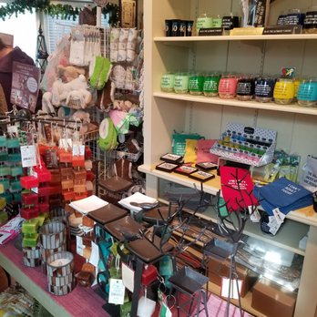 Sullivan Hardware & Garden - Yellow House gift shop - Nurseries & Gardening Near Me - Indianapolis, Indiana Sullivan Hardware & Garden - Yellow House gift shop - Nurseries & Gardening Near Me - Indianapolis, Indiana