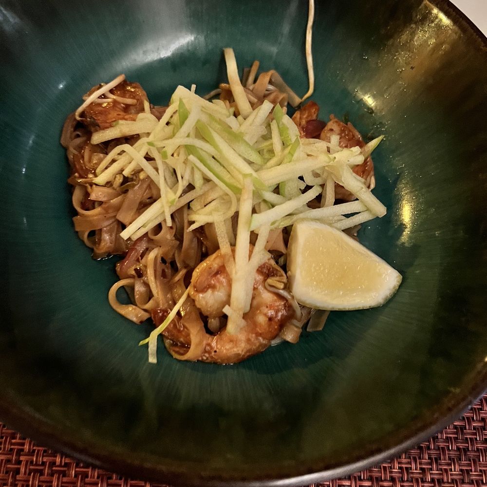 Himitsu - Pad Thai. IG: Jenuine_reviews - Japanese Near Me - Tonalá, JAL