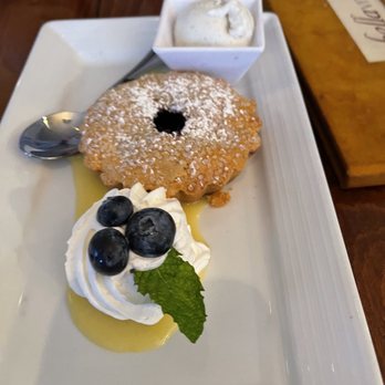 Harborside Hotel, Spa & Marina - Best blueberry pie we had in Maine. Loved the tart like crust and ice cream was excellent vanilla bean - Italian Near Me - Bar Harbor, Maine Harborside Hotel, Spa & Marina - Best blueberry pie we had in Maine. Loved the tart like crust and ice cream was excellent vanilla bean - Italian Near Me - Bar Harbor, Maine