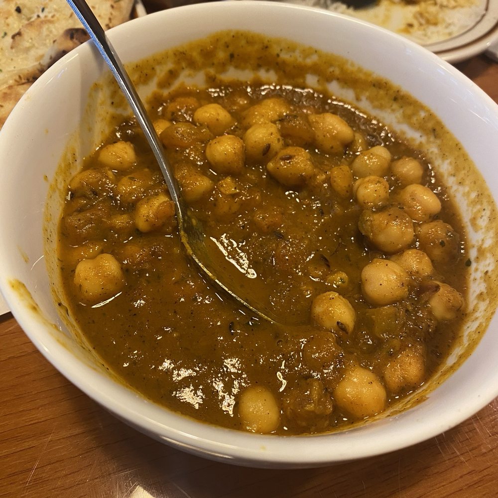 L’amour Restaurant - Chole Peswari - Indian Near Me - Springfield, Massachusetts