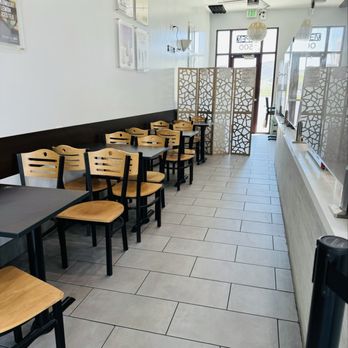 Ding Tea San Marcos - Inside - Coffee & Tea Near Me - San Marcos, California Ding Tea San Marcos - Inside - Coffee & Tea Near Me - San Marcos, California