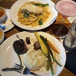 Fontina Vodka Penne 8oz Filet Mignon Dragon Fruit Cosmo Fontina Vodka Penne 8oz Filet Mignon Dragon Fruit Cosmo