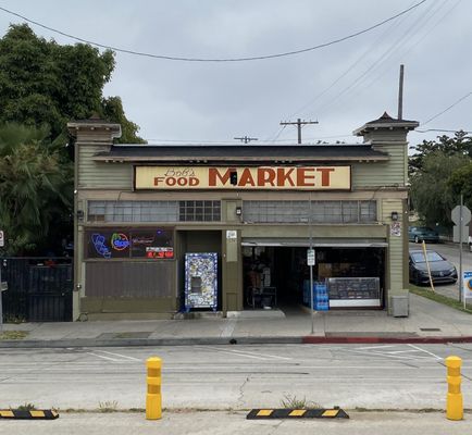 Bob's Market by null