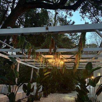 Lost Isle - Cocktail Bars Near Me - Johns Island, South Carolina