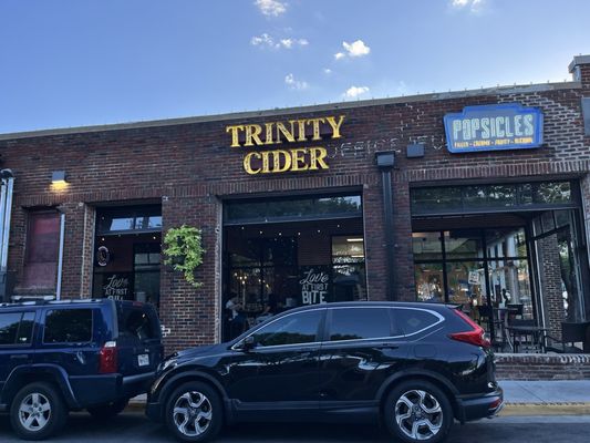 Trinity Cider by null