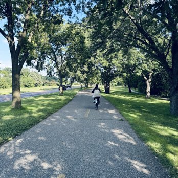 Minnehaha Park - Biking trail - Parks Near Me - Minneapolis, Minnesota Minnehaha Park - Biking trail - Parks Near Me - Minneapolis, Minnesota