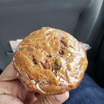 World Empanadas - Vegan morning glory muffin ($3.50). Moist and tasty. Not too sweet. - Latin American Near Me - Burbank, California World Empanadas - Vegan morning glory muffin ($3.50). Moist and tasty. Not too sweet. - Latin American Near Me - Burbank, California