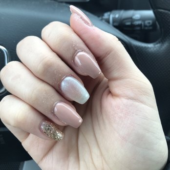 Cee Cee Nails - Nail Salons Near Me - Hicksville, New York