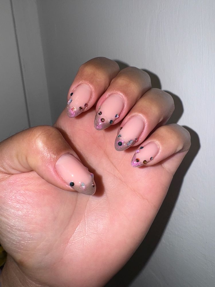 Don't Be Gelly Logo