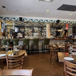 Caramba Restaurant - Bar counter~