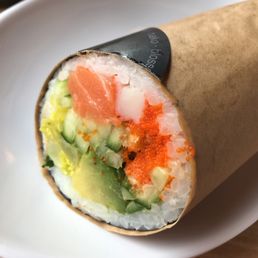 Tuna & Salmon Sushi Burrito / Sushi Burrito Thon Et Saumon