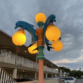Plaza Beach Hotel - Beachfront Resort - Hotels Near Me - St. Pete Beach, Florida