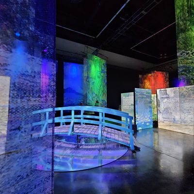 Oregon Convention Center by null