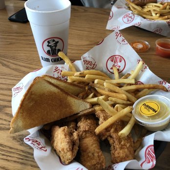 Slim Chickens - My meal - Chicken Wings Near Me - Warr Acres, Oklahoma