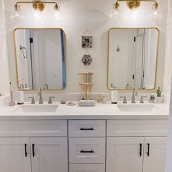 Mindful Mop - Come home to a fresh and organized space. This bathroom cleaning was amazing!