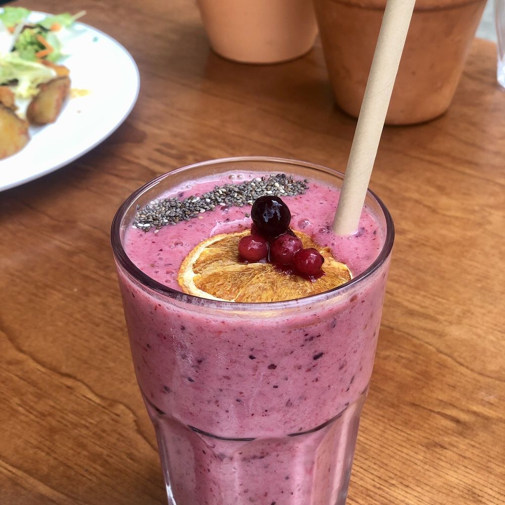 Firebug - Very Berry Banana Smoothie (€4.85) - Tapas Bars Near Me - Barcelona, B Firebug - Very Berry Banana Smoothie (€4.85) - Tapas Bars Near Me - Barcelona, B