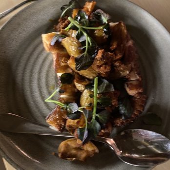 Amali - Mediterranean Near Me - New York, New York