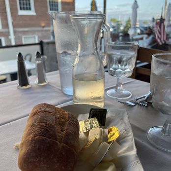 The Barge - Bread right to table - Seafood Near Me - Perth Amboy, New Jersey The Barge - Bread right to table - Seafood Near Me - Perth Amboy, New Jersey
