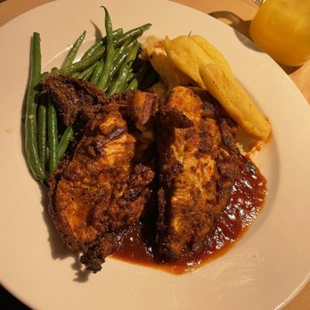 Tarpy's Roadhouse - Chili chicken - New American Near Me - Monterey, California Tarpy's Roadhouse - Chili chicken - New American Near Me - Monterey, California