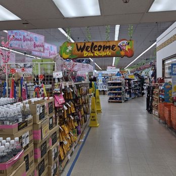 Don Quijote - Welcome sign. - International Grocery Near Me - Honolulu, Hawaii