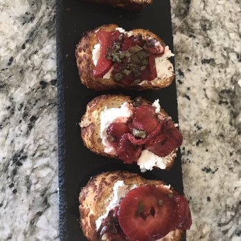 Catalyst Wine - Strawberry balsamic bruschetta - Wine Bars Near Me - Rhinelander, Wisconsin