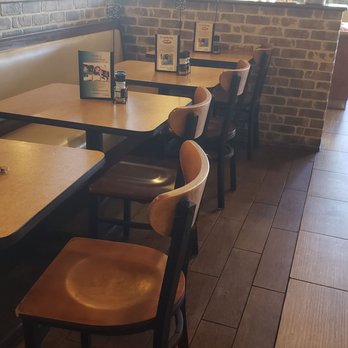 Jason's Deli - Seating - Delis Near Me - Temple, Texas Jason's Deli - Seating - Delis Near Me - Temple, Texas