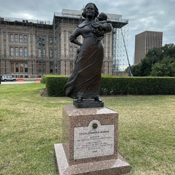 Texas State Capitol - Landmarks & Historical Buildings Near Me - Austin, Texas Texas State Capitol - Landmarks & Historical Buildings Near Me - Austin, Texas