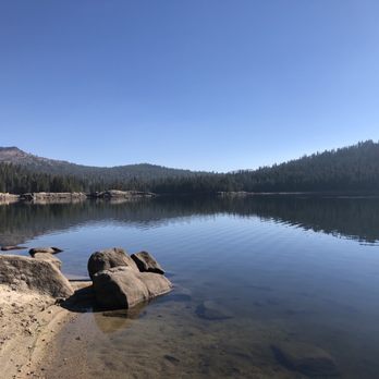 Lake Alpine - Nice scenery - Campgrounds Near Me - Bear Valley, California