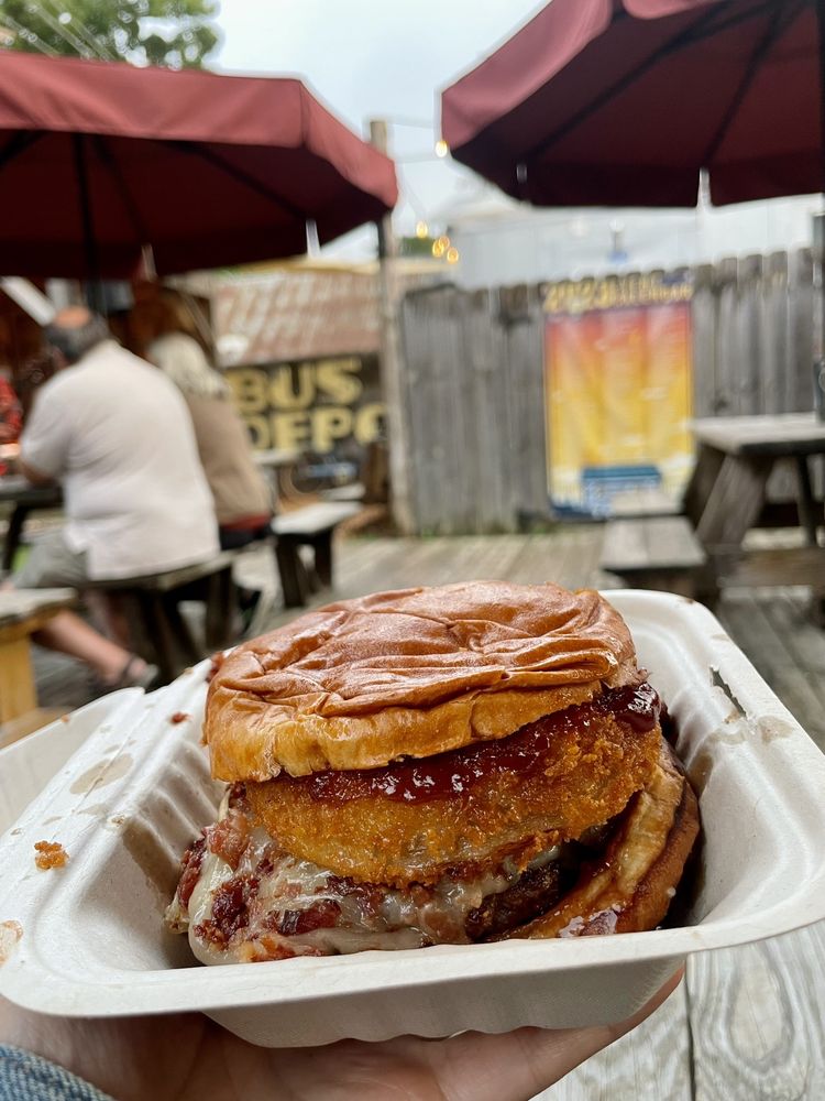 THE STONE OVEN Updated October 2024 28 Photos & 70 Reviews 6551