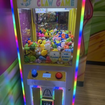 Kids Empire - So for 8 flames is 2$ and every child wins - Indoor Playcenter Near Me - Escondido, California