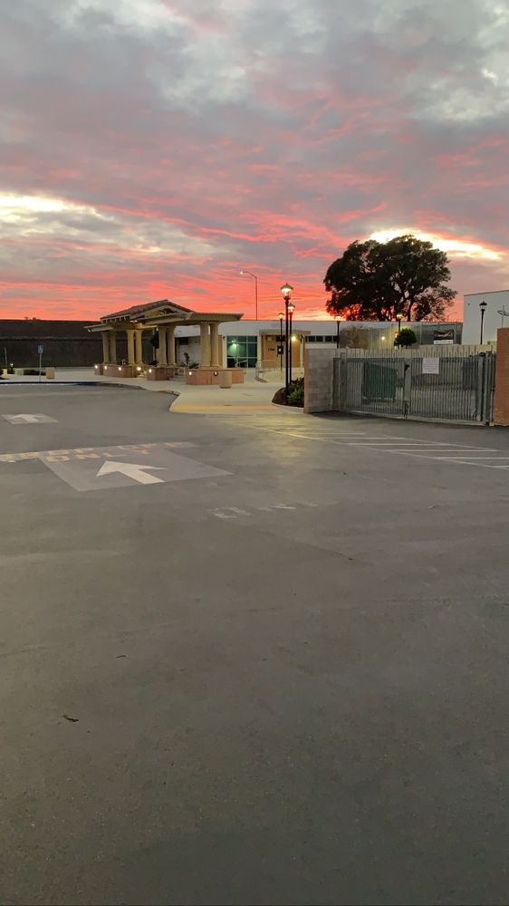 TUSTIN HIGH SCHOOL - Updated January 2026 - 17 Photos & 10 Verified ...