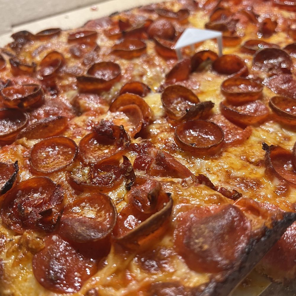 Prime Pizza - Spicy Pepperoni - Pizza Near Me - Burbank, California