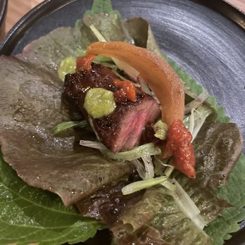 San Ho Won - Beef neck filet, art work assembled by yours truly - Korean Near Me - San Francisco, California San Ho Won - Beef neck filet, art work assembled by yours truly - Korean Near Me - San Francisco, California