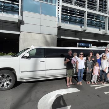Top Limousine Service - Our Limo - Limos Near Me - Honolulu, Hawaii Top Limousine Service - Our Limo - Limos Near Me - Honolulu, Hawaii