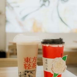 Chin Cha Bubble Tea & Noodle House - Boba tea with grass jelly and Gardenia Flower Green Tea
