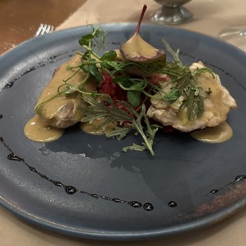 Azafrán - Braised lemon chicken with coco almond sauce - Modern European Near Me - Puerto Vallarta, JAL Azafrán - Braised lemon chicken with coco almond sauce - Modern European Near Me - Puerto Vallarta, JAL