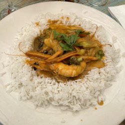 Tito's - Shrimp curry with basmati rice