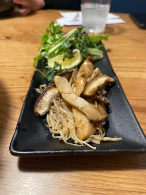 Silverlake Ramen by null