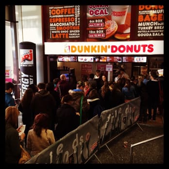 Dunkin' Donuts - Hunderte von Leuten stehen den ganzen Tag schlange...! - Donuts Near Me - Munich, BY