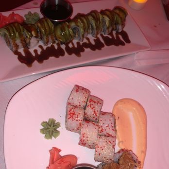 Shangeri La - Eel Avocado Roll Shangerila Roll - Asian Fusion Near Me - Bronx, New York Shangeri La - Eel Avocado Roll Shangerila Roll - Asian Fusion Near Me - Bronx, New York