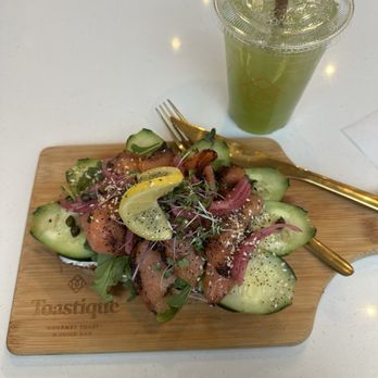 Toastique - Juice Bars & Smoothies Near Me - Ann Arbor, Michigan