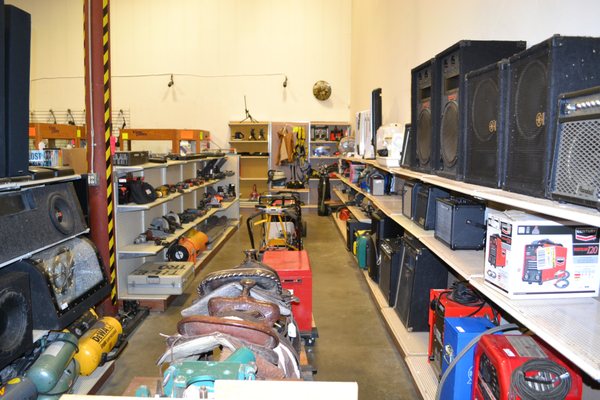 CASH NORTHWEST - Updated June 2026 - 10 Photos - 1101 N Pearl St