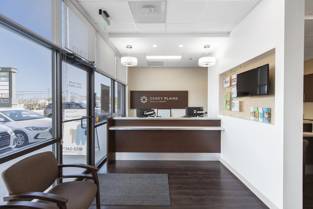 SANDY PLAINS DENTAL GROUP Updated September 2024 17 Photos 3460